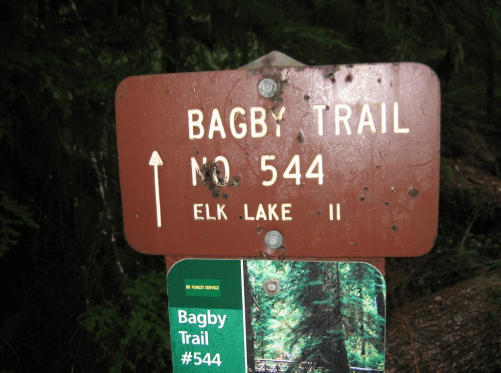 Trail to Bagby Hot Springs - getting there. 